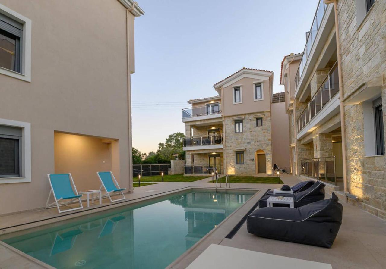 Momento Luxury Apartments Walking Distance From The Beach Nikiana Dış mekan fotoğraf
