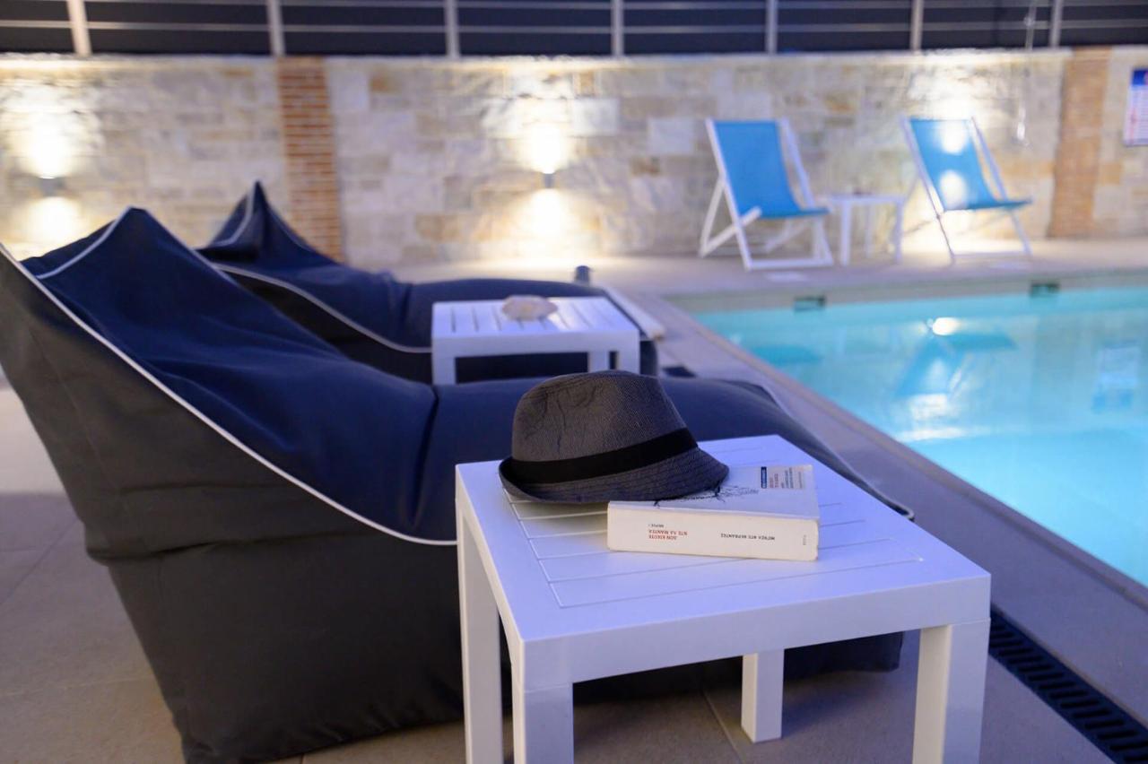 Momento Luxury Apartments Walking Distance From The Beach Nikiana Dış mekan fotoğraf