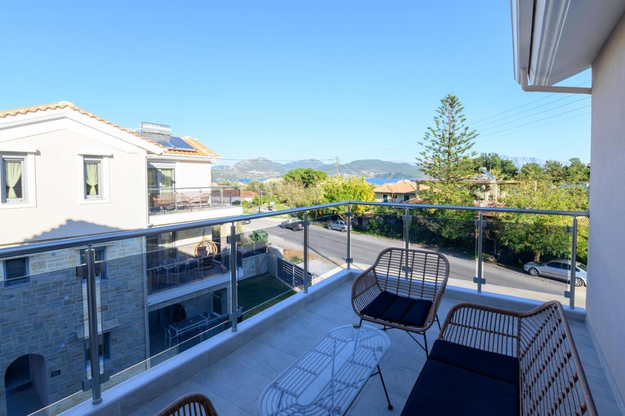 Momento Luxury Apartments Walking Distance From The Beach Nikiana Dış mekan fotoğraf