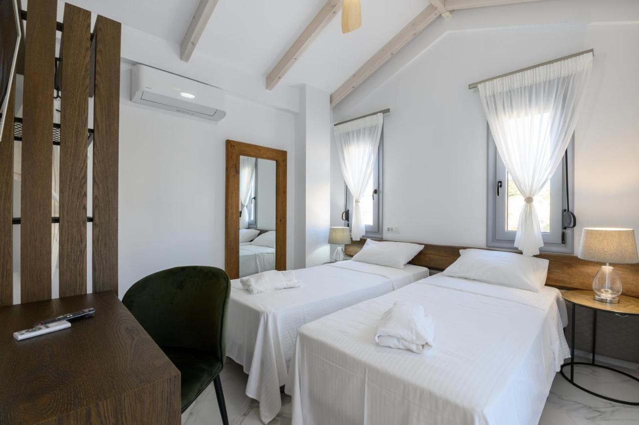 Momento Luxury Apartments Walking Distance From The Beach Nikiana Dış mekan fotoğraf