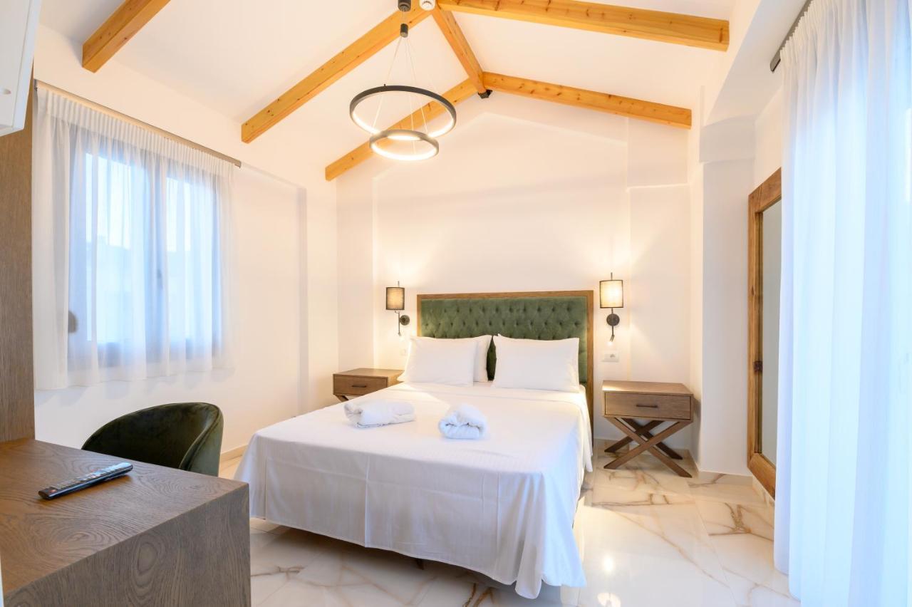 Momento Luxury Apartments Walking Distance From The Beach Nikiana Dış mekan fotoğraf
